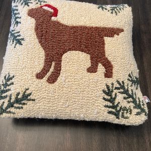 SUNDANCE LABRADOR PILLOW